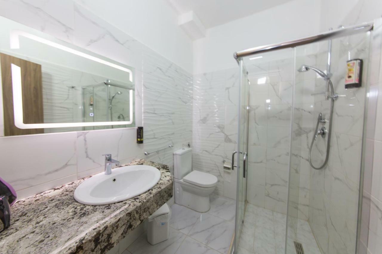 Western Star Hotel ドゥラス 部屋 写真